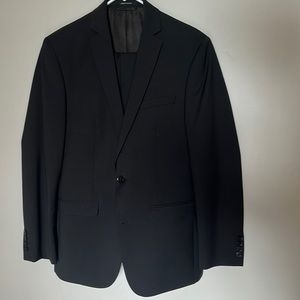Men’s Bar III Suit